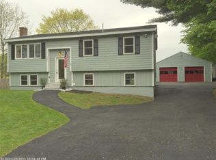 101 River Rd, Brunswick, ME 04011