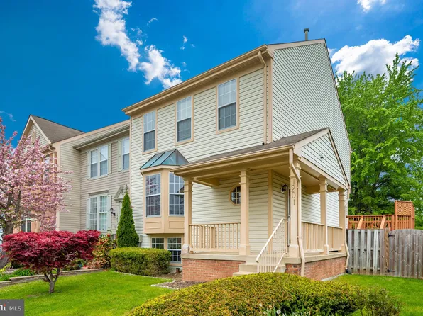 1201 Travis View Ct, Gaithersburg, MD 20879