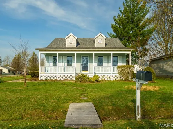 631 Saint David St, Saint James, MO 65559