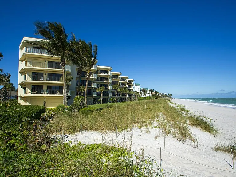 2636 Ocean Dr #404 — Photo 31
