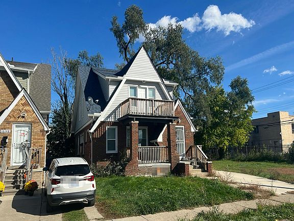 3rd image of 16142 Woodingham Dr