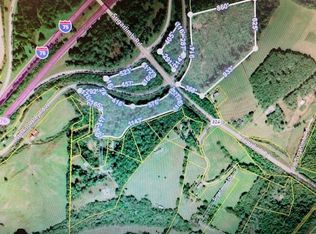 Interstate Lane, loudon, TN 37774