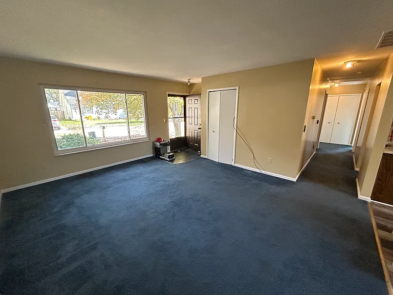 349 North Ave — Photo 8