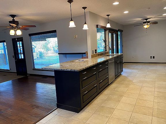 4th image of 11004 Chancellor Ct