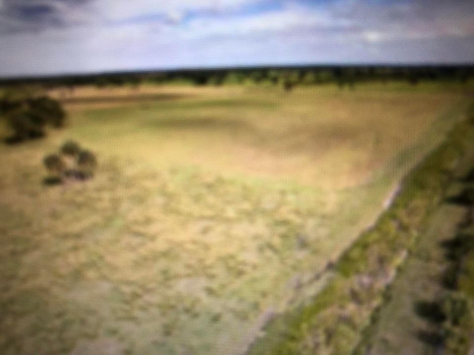 2nd image of 000 SW Hosanah Lane