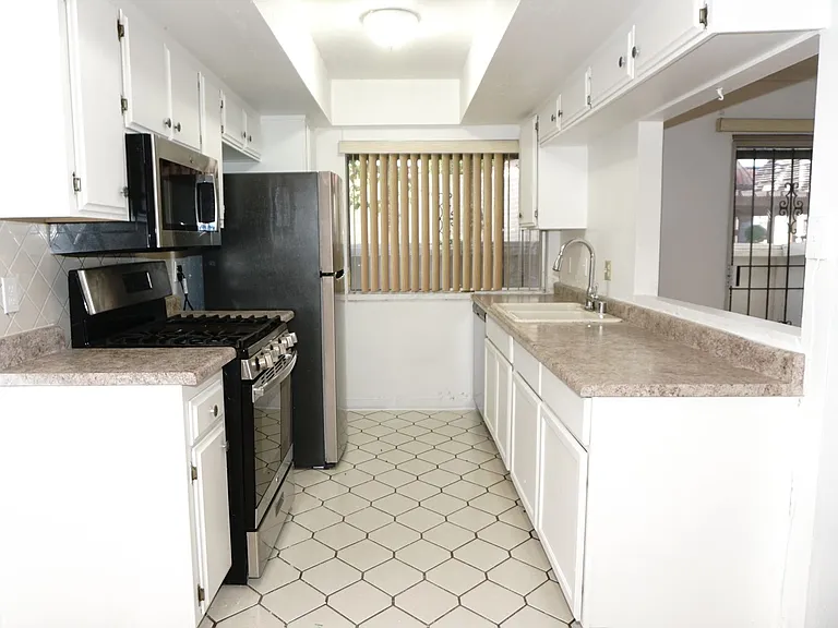 1405 Vegas Valley Dr #225 — Photo 7