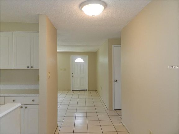 4th image of 20996 Exmore Ave