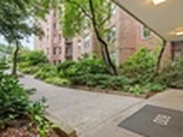 800 Grandconcourse image 14 of 18