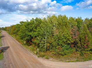 Rosenlund Rd, Hancock, MI 49930