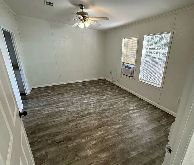 11832 Leeward Pl — Photo 18