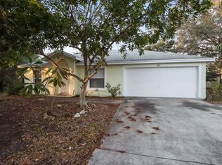 108 Osceola Ave, Sebastian, FL 32958