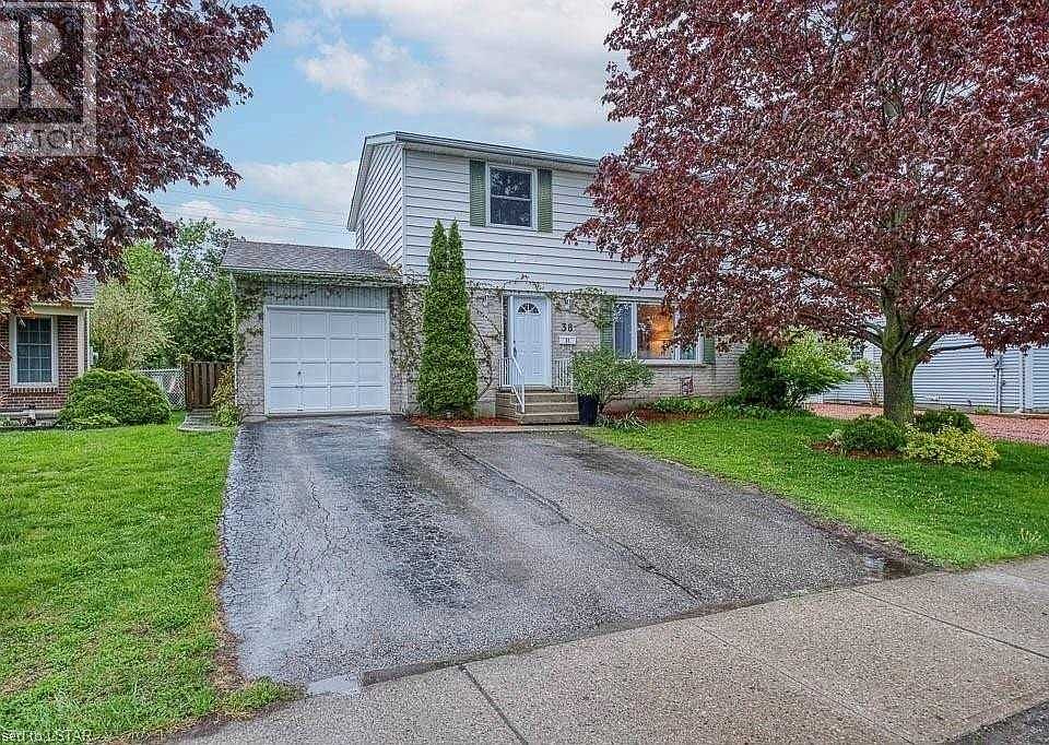 2nd image of 38 Stokes Rd