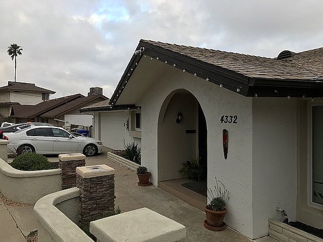 2nd image of 4332 Summit Dr