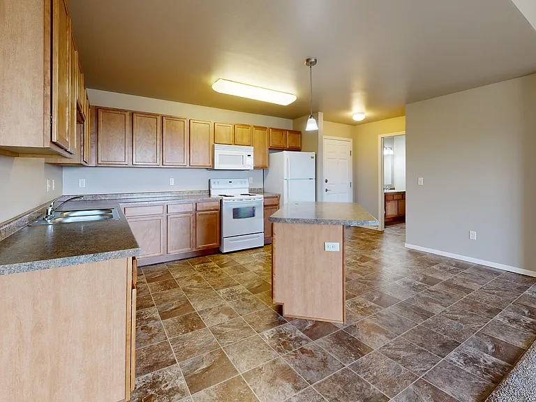 Custer Crossing Apartments — Photo 5