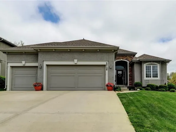 22120 W 122nd St, Olathe, KS 66061