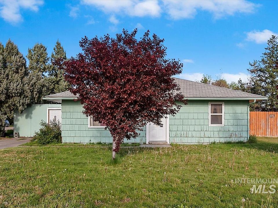 1st image of 404 S Whitley Dr