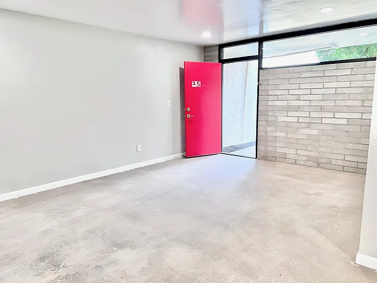 445 W Osborn Rd #15 — Photo 16