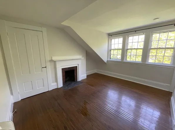25 S Russell St #4, Boston, MA 02114