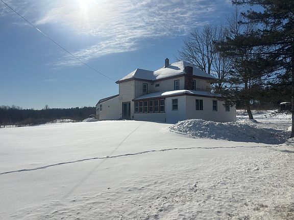 3rd image of 187 Gray Road