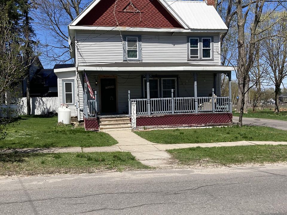 1st image of 33 Franklin St