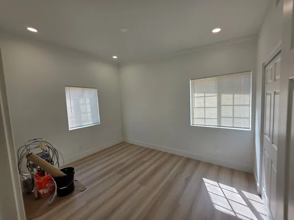 8202 Wheeler Ave, Fontana, CA 92335