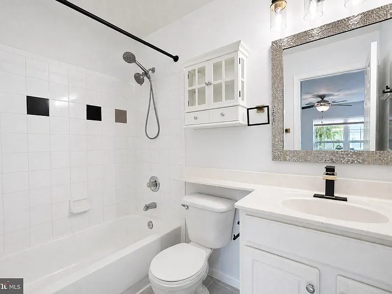 43577 Patching Pond Sq — Photo 18