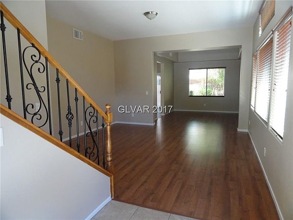 3rd image of 9180 Weeping Hollow Ave