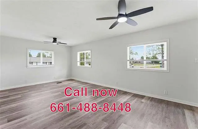 2521 Jayson St — Photo 5