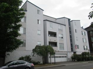 5240 15th Ave NE APT 404, Seattle, WA 98105