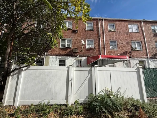 1136 East 58th Street image 4 of 5