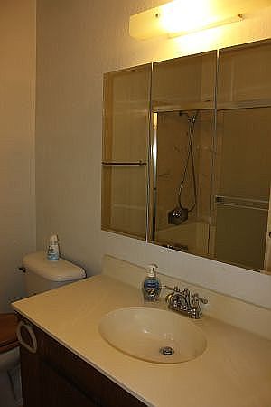 1st image of 2832 Creekside Dr