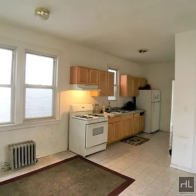 Rented by Highline Residential | media 4