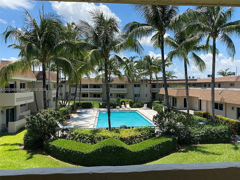 14500 SW 88th Ave #224 — Photo 9