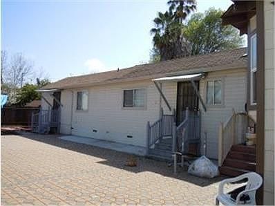 4th image of 254 N 16th St