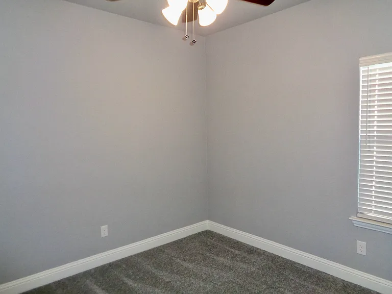 620 Dogwood Dr — Photo 13