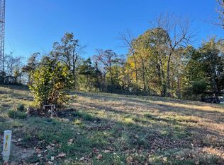 804 Deerfield Dr, Harrison, AR 72601