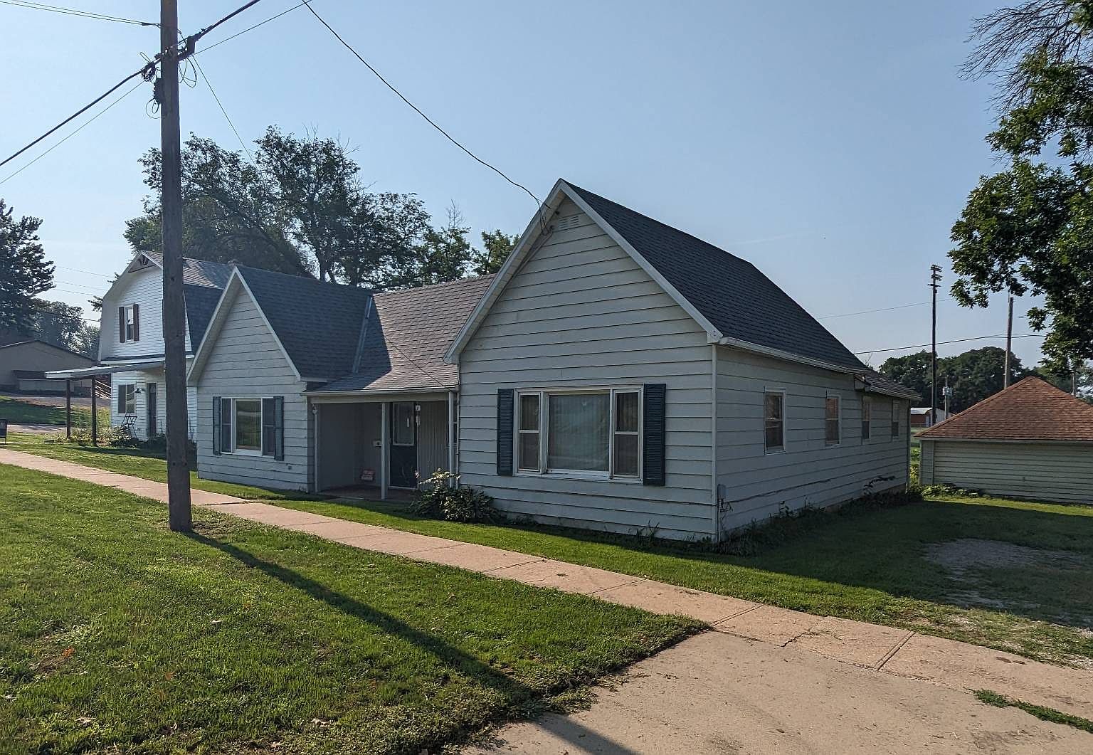 303 W Washington St, Exira, IA 50076 MLS 11197940 Zillow