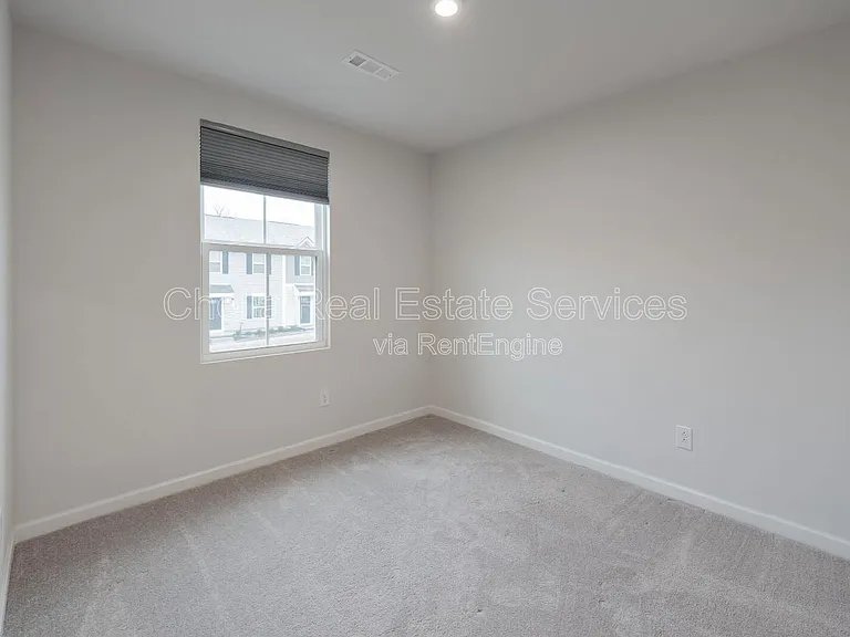 2935 Winterberry Dr — Photo 17
