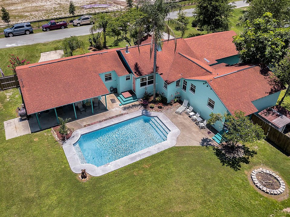 1st image of 260 Donald Dr