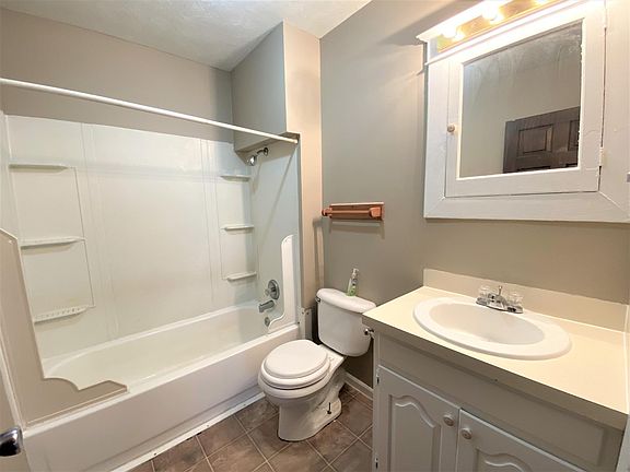 4th image of 3311 S 20th St APT B