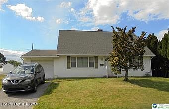 1st image of 3010 Birch St S