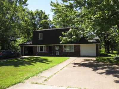 5490 Colorado Ave, Sheffield Village, OH, 44054
