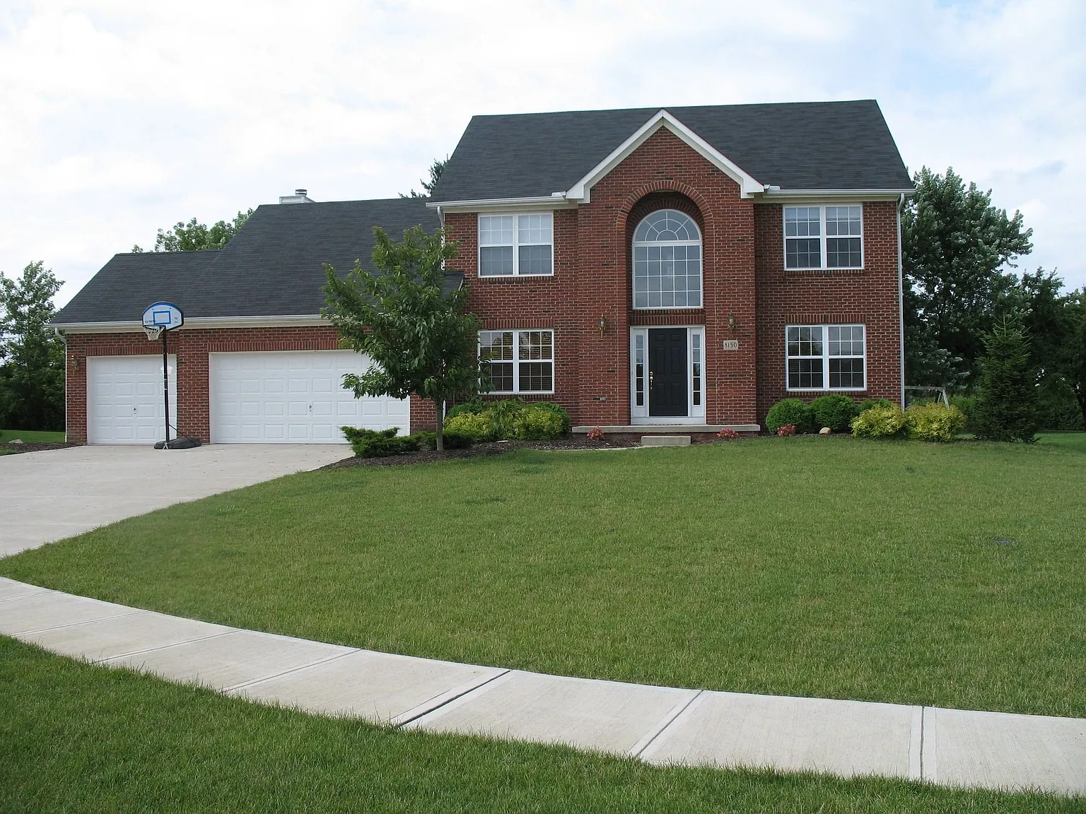 8150 Chateau Ln photo 1