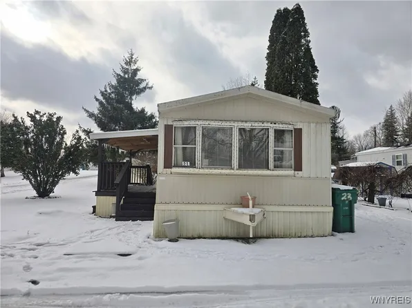 23 Ridge Mobile Ests, Honeoye, NY 14471