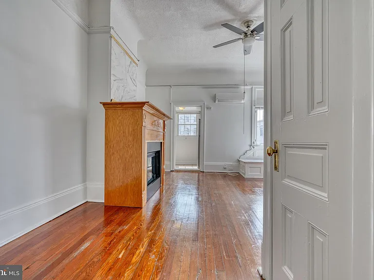 1208 N Calvert St #5 — Photo 7