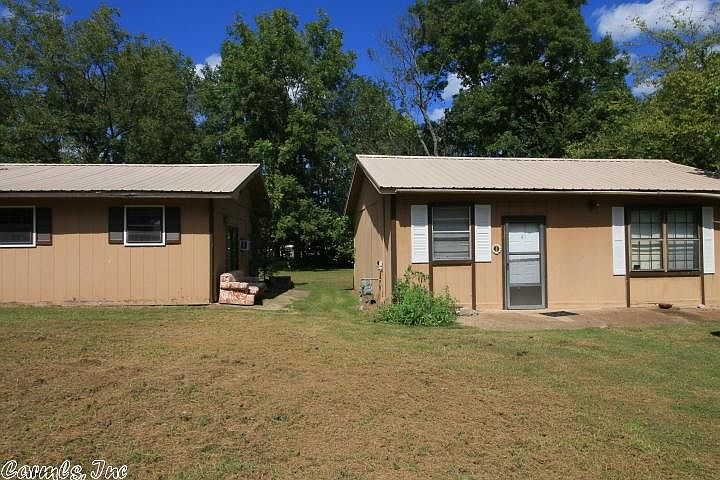 1st image of 49 Green Ln