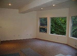 5th image of 556 Fairway Dr