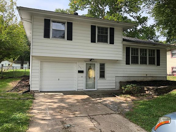 3rd image of 13740 Parker Ave