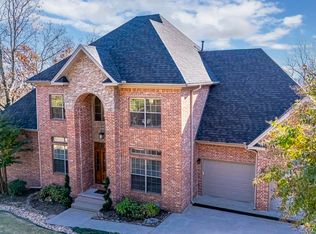 1 Belle Ridge Dr, Little Rock, AR 72212