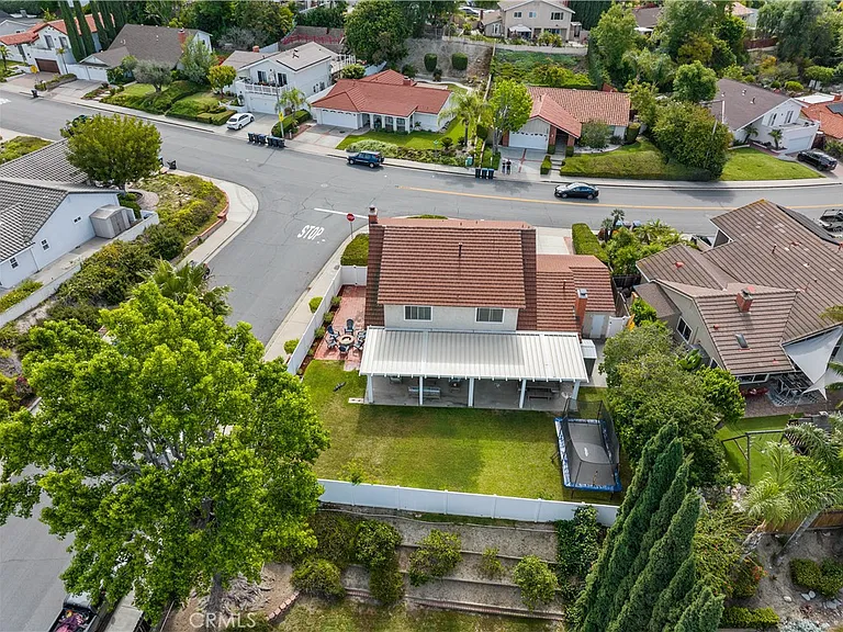 24935 Spadra Ln — Photo 48